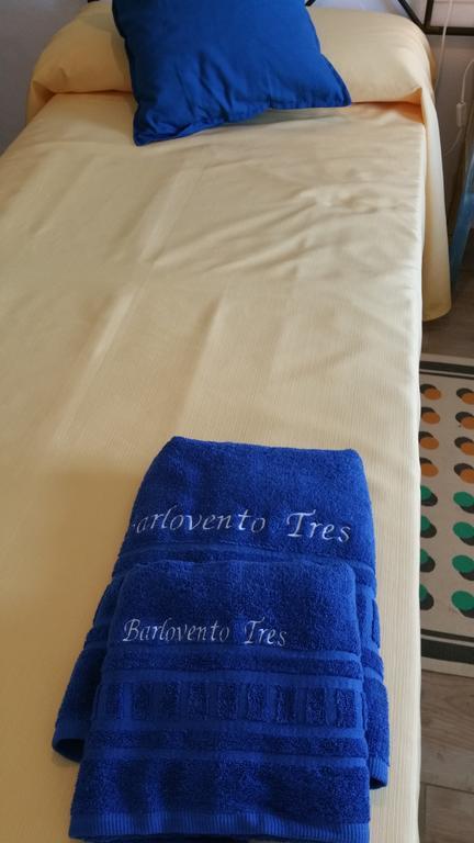 Barlovento Tres, Los Canos 洛斯卡尼奥斯德梅卡 外观 照片